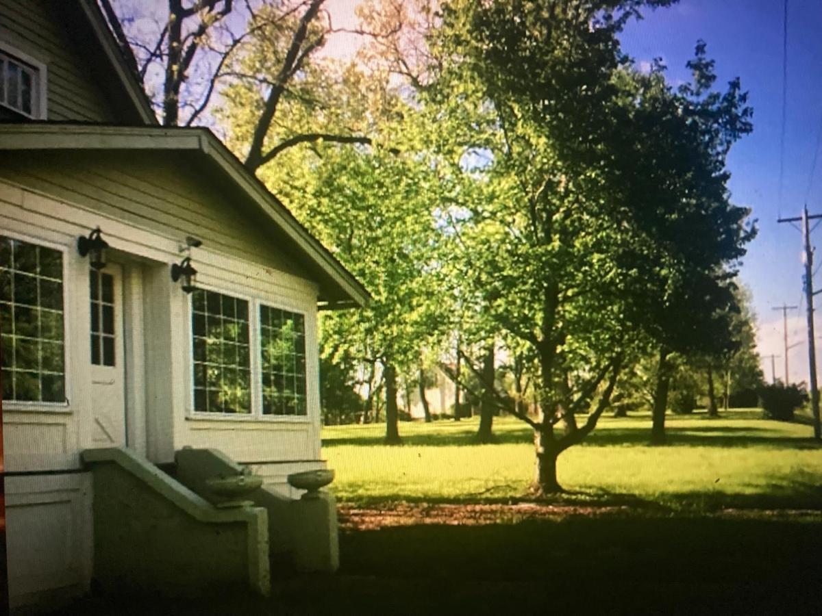 Country House On 1 Acre 4 Beds Great For Events Or A Quiet Weekend! Independence Kültér fotó